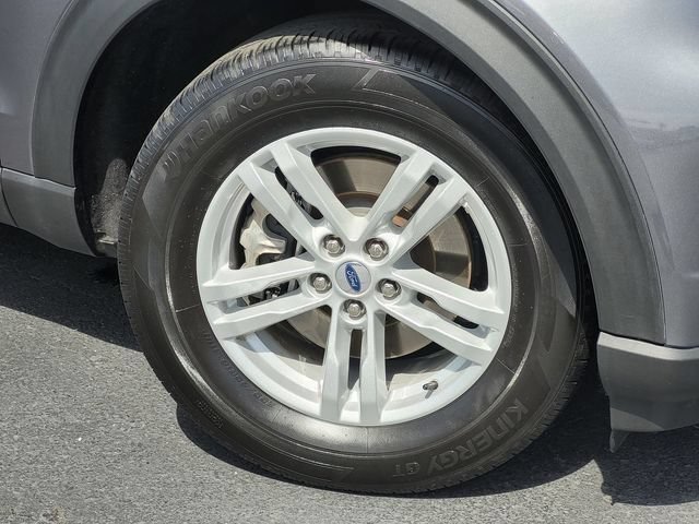 Certified 2023 Ford Explorer XLT RWD image 38