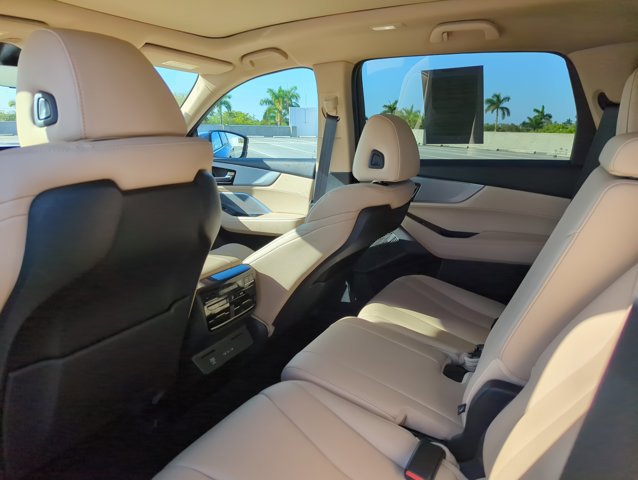 Used 2025 Acura MDX image 18