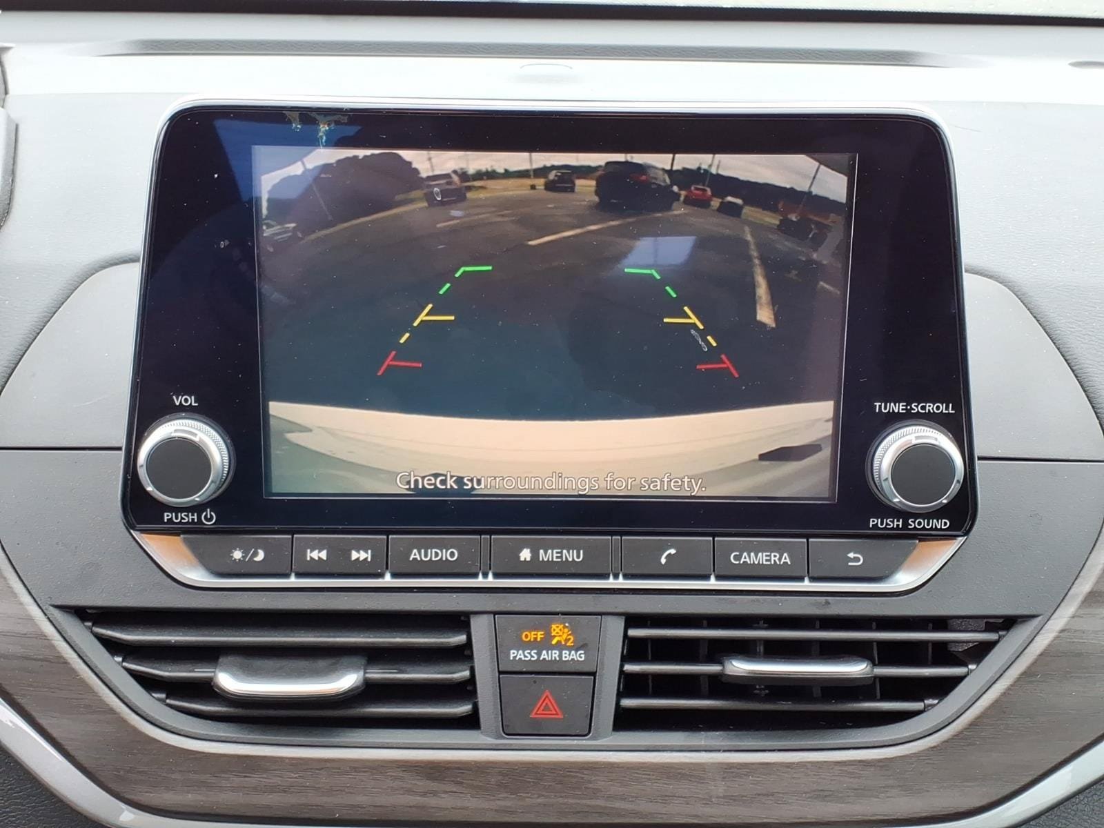 Used 2025 Nissan Altima 2.5 SV FWD image 18