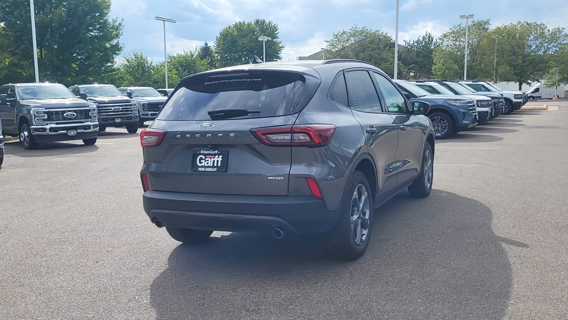Certified 2025 Ford Escape ST-Line Select AWD/4WD image 5
