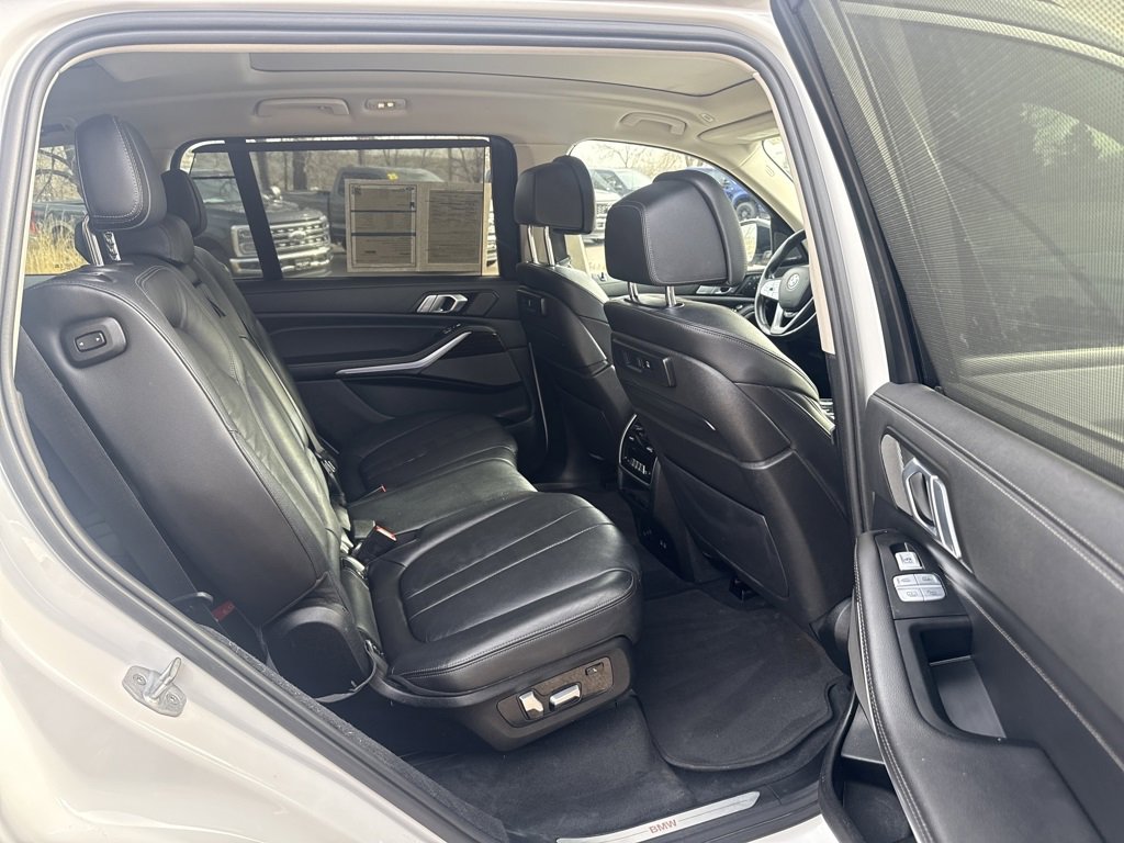Used 2020 BMW X7 xDrive40i w/ Premium Package image 25