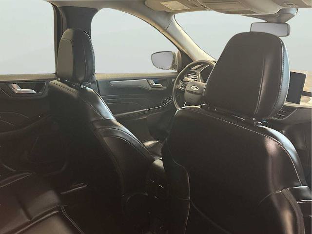 Certified 2024 Ford Escape Platinum AWD/4WD image 26