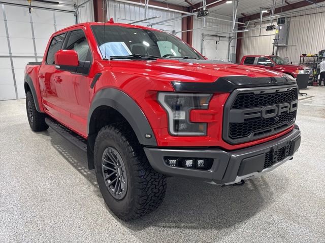 Certified 2019 Ford F150 Raptor w/ Equipment Group 802A Luxury AWD/4WD image 3