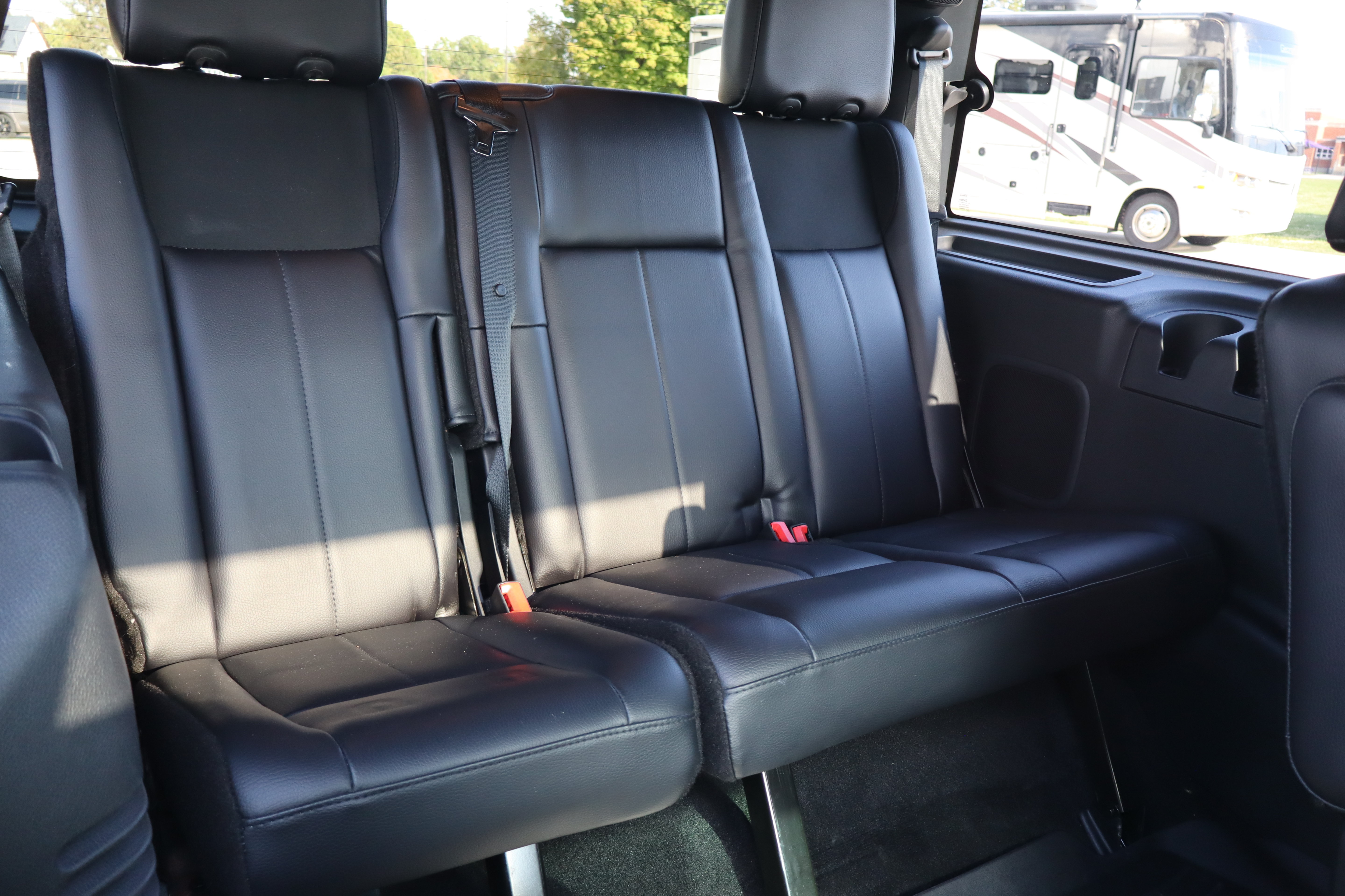 Certified 2017 Ford Expedition Limited w/ Equipment Group 301A AWD/4WD image 12