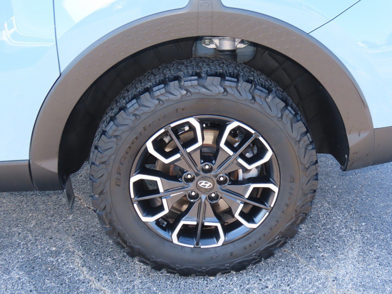 Used 2023 Hyundai Santa Cruz SEL w/ Activity Package image 17