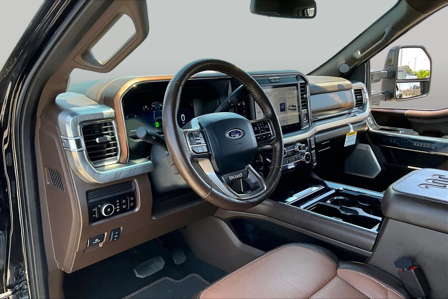 Certified 2025 Ford F350 King Ranch AWD/4WD image 16
