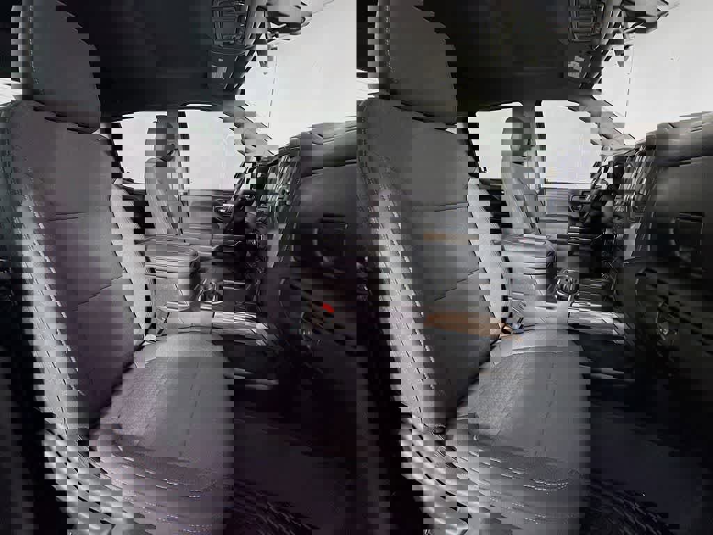 Used 2022 Chevrolet Silverado 1500 LT Trail Boss w/ Safety Package image 15