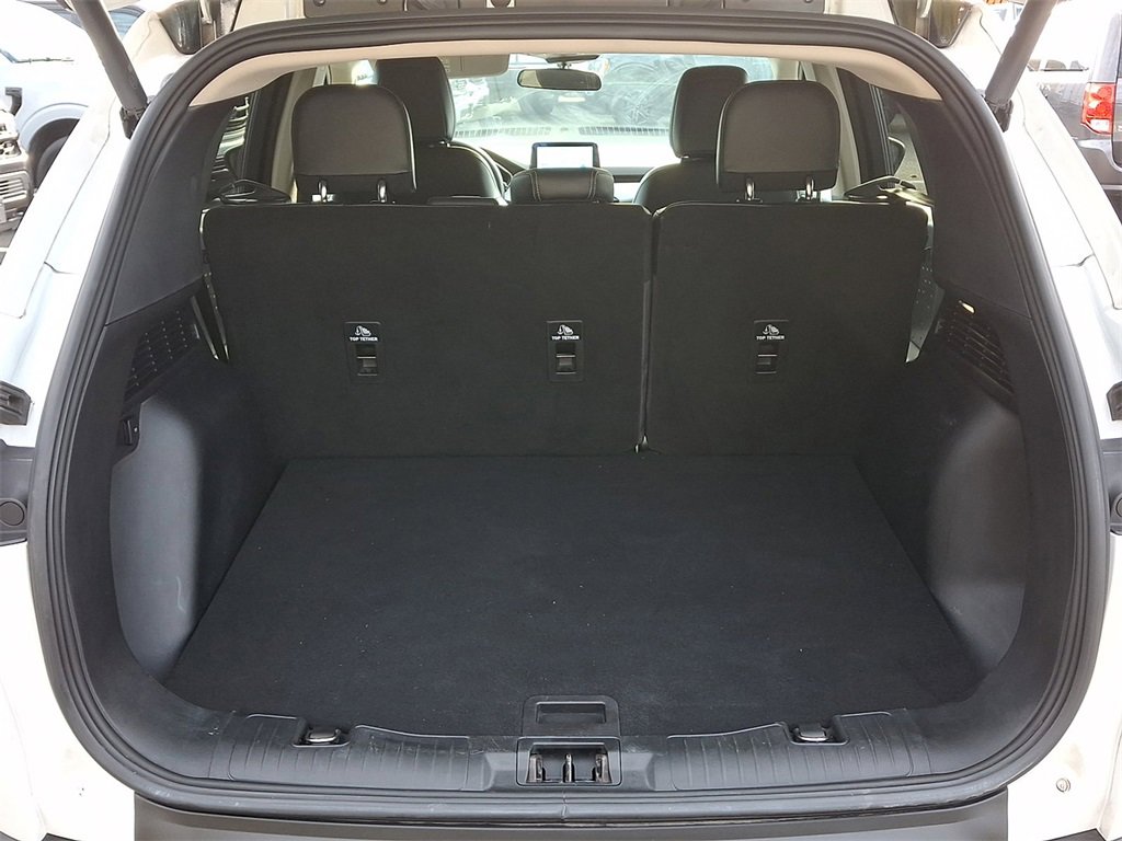 Certified 2020 Ford Escape SEL image 29