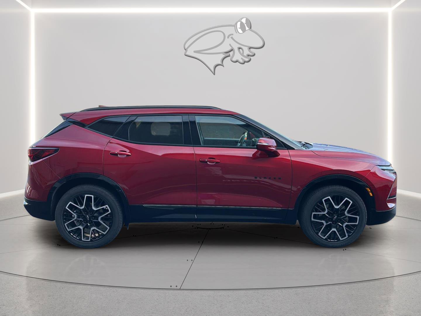 Used 2023 Chevrolet Blazer RS w/ Driver Confidence II Package AWD/4WD image 7