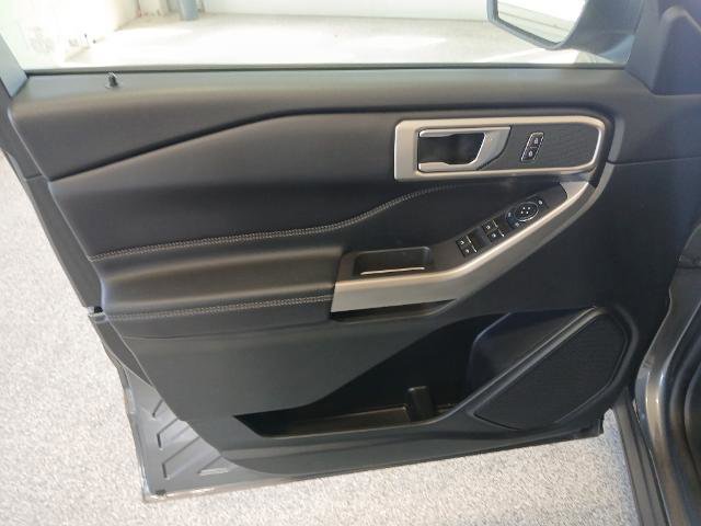 Certified 2023 Ford Explorer XLT w/ Equipment Group 202A image 12