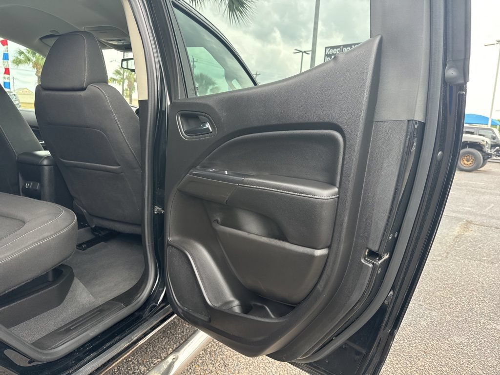 Used 2019 GMC Canyon SLE w/ Driver Alert Package RWD image 23