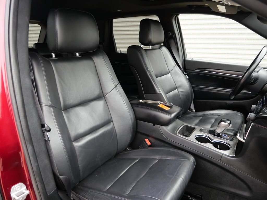 Used 2022 Jeep Grand Cherokee Limited RWD image 21
