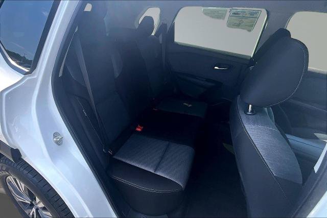 Used 2023 Nissan Rogue SV AWD/4WD image 27