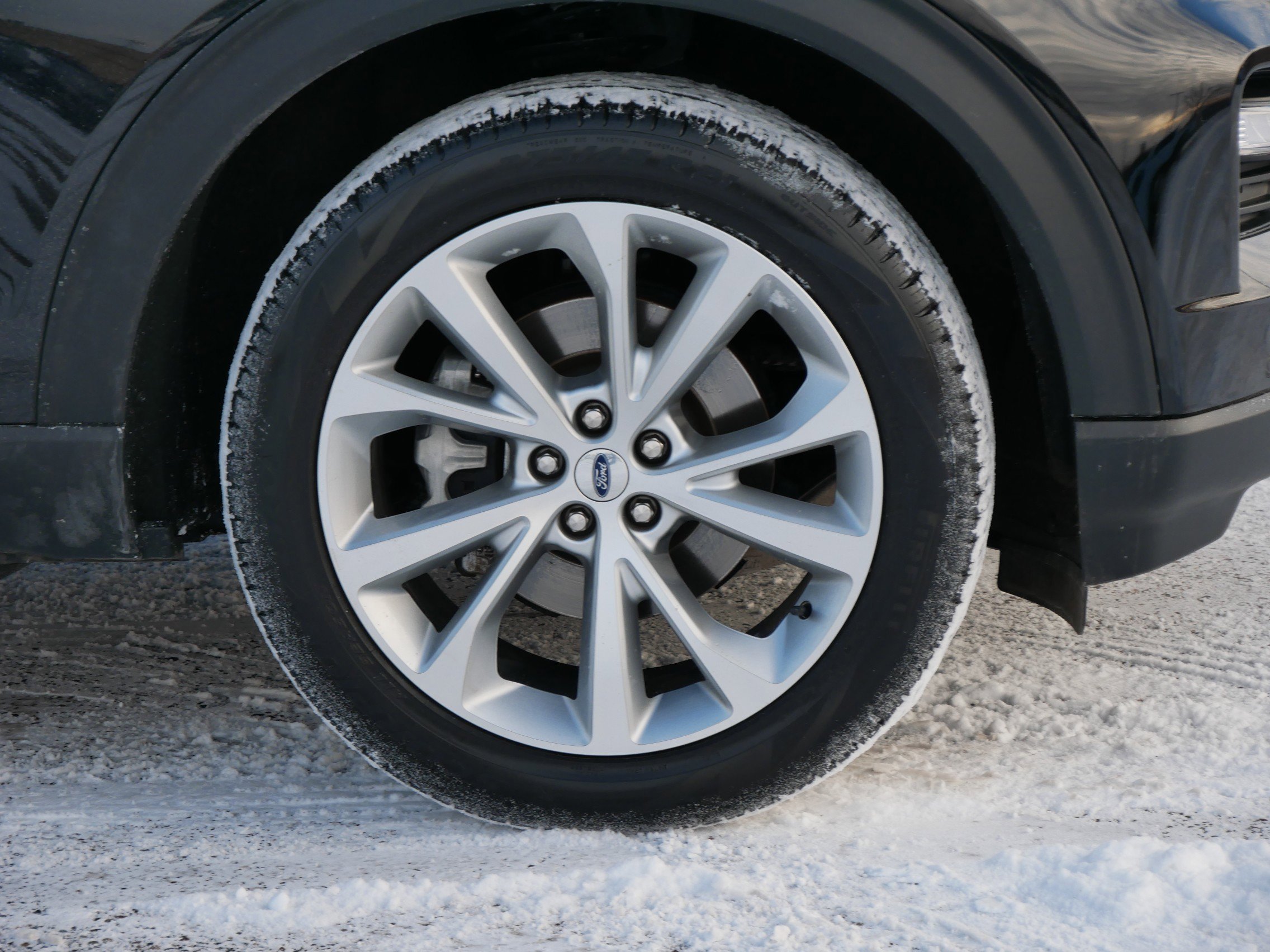 Certified 2023 Ford Explorer Platinum w/ Premium Technology Package image 8