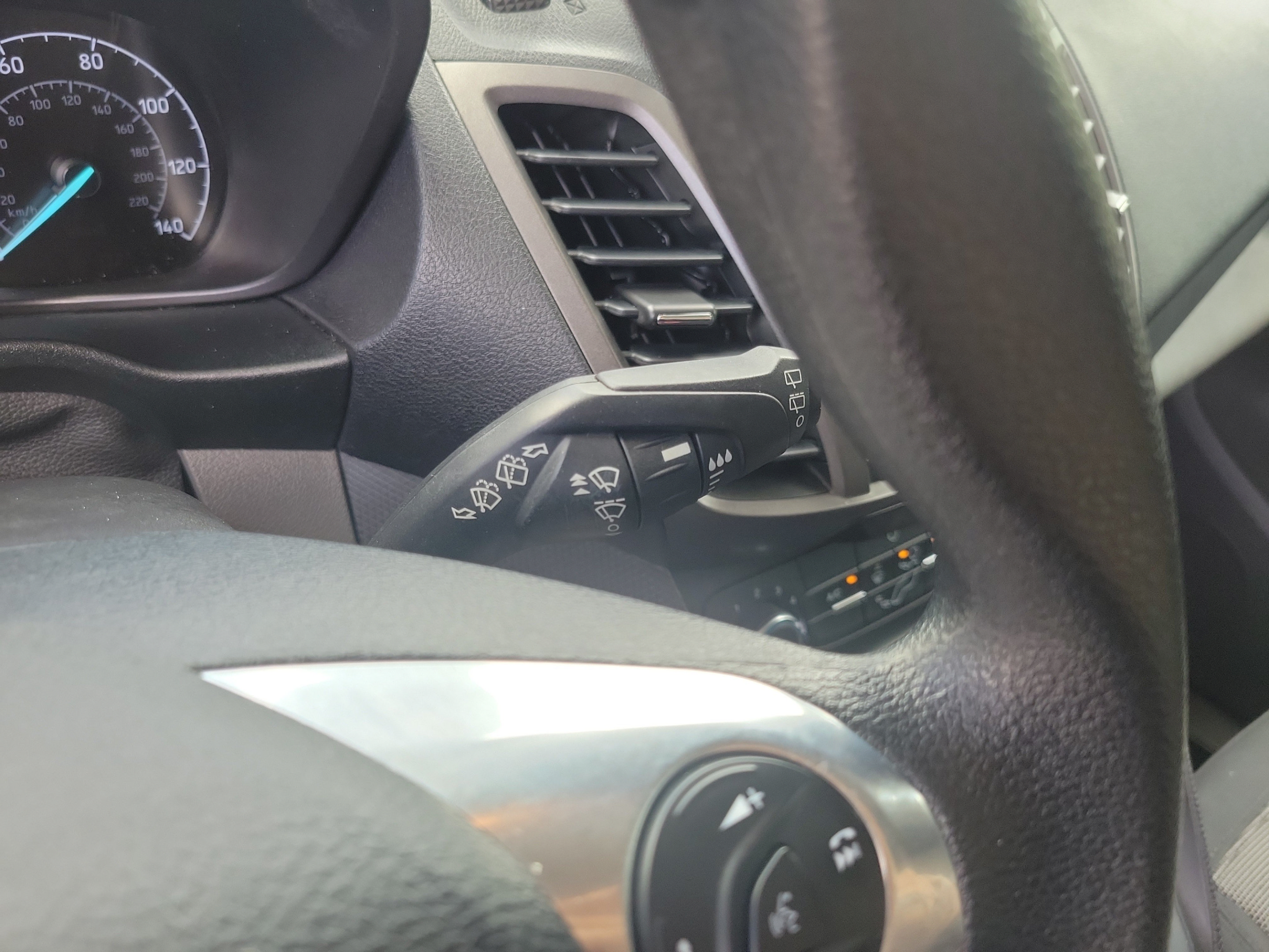 Certified 2019 Ford Transit Connect XL FWD image 16