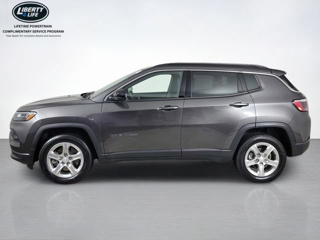 Used 2023 Jeep Compass Latitude w/ Convenience Group AWD/4WD image 6
