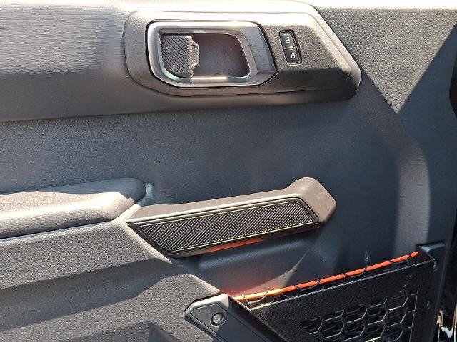 Certified 2025 Ford Bronco Raptor w/ Interior Carbon Fiber Pack AWD/4WD image 12