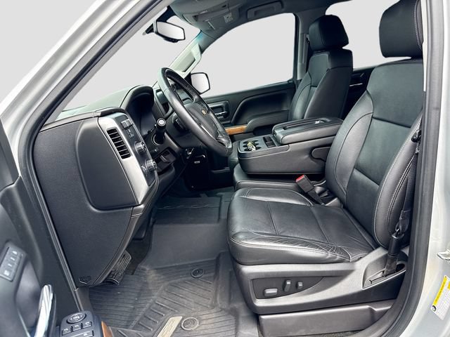 Used 2018 Chevrolet Silverado 1500 LTZ w/ Sport Package AWD/4WD image 30