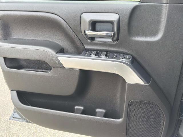 Used 2019 Chevrolet Silverado 1500 LT w/ All Star Edition image 17