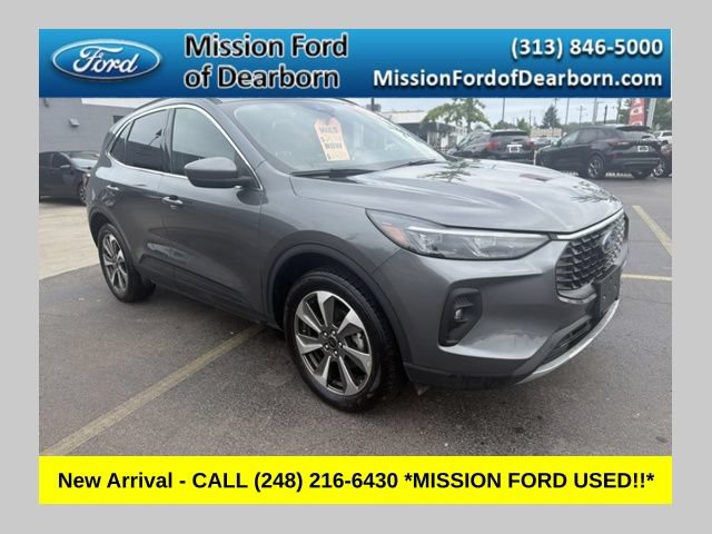 Certified 2025 Ford Escape Platinum