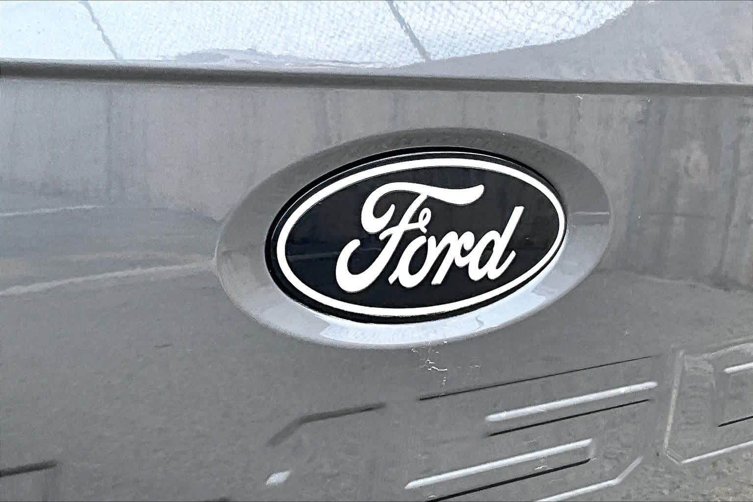 Certified 2025 Ford F150 XLT w/ Equipment Group 302A MID AWD/4WD image 31