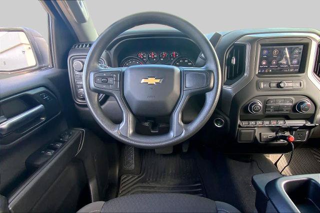 Used 2025 Chevrolet Silverado 1500 Custom w/ Turbomax Blackout Package AWD/4WD image 6