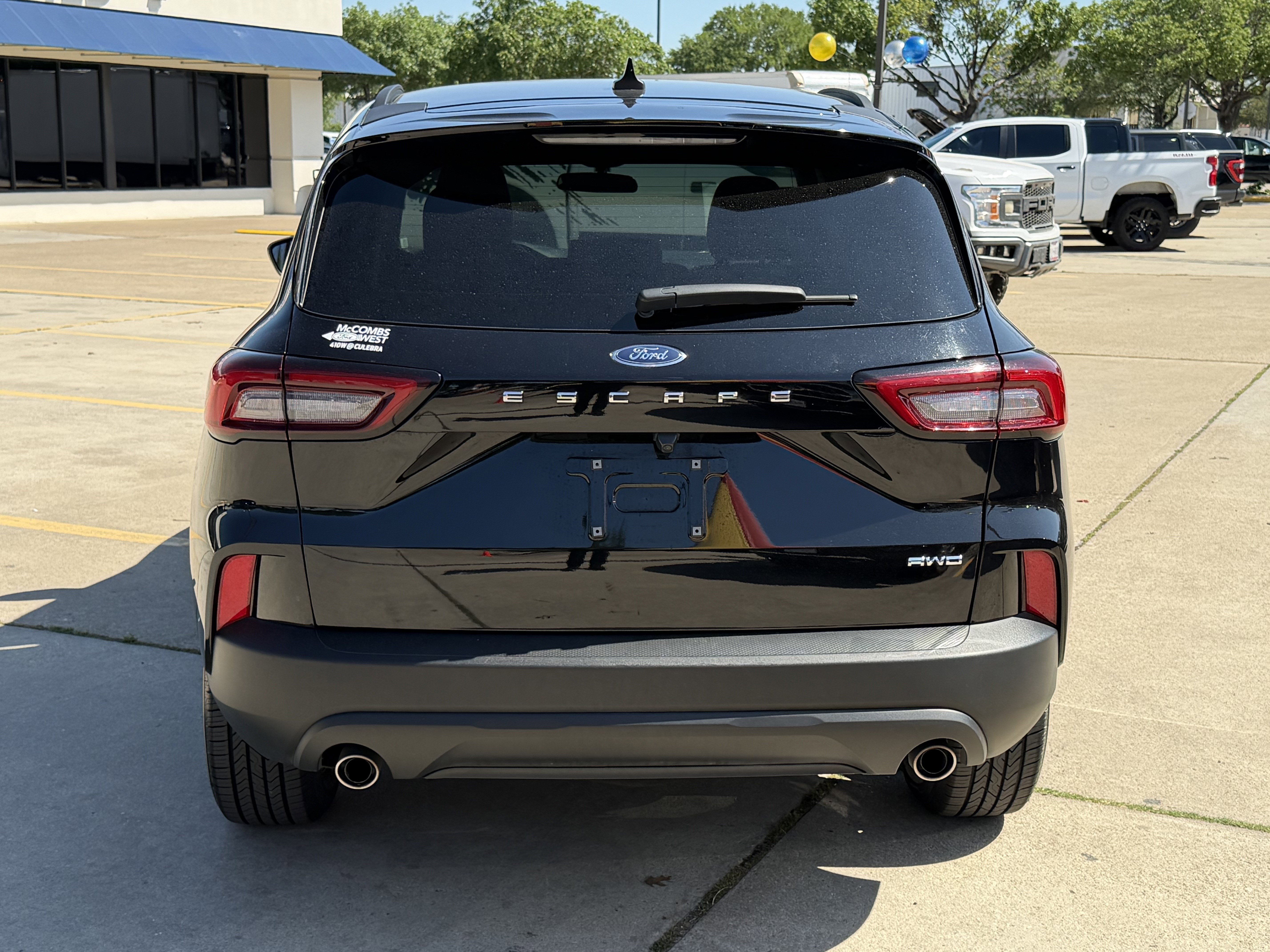 Certified 2025 Ford Escape ST-Line AWD/4WD image 7