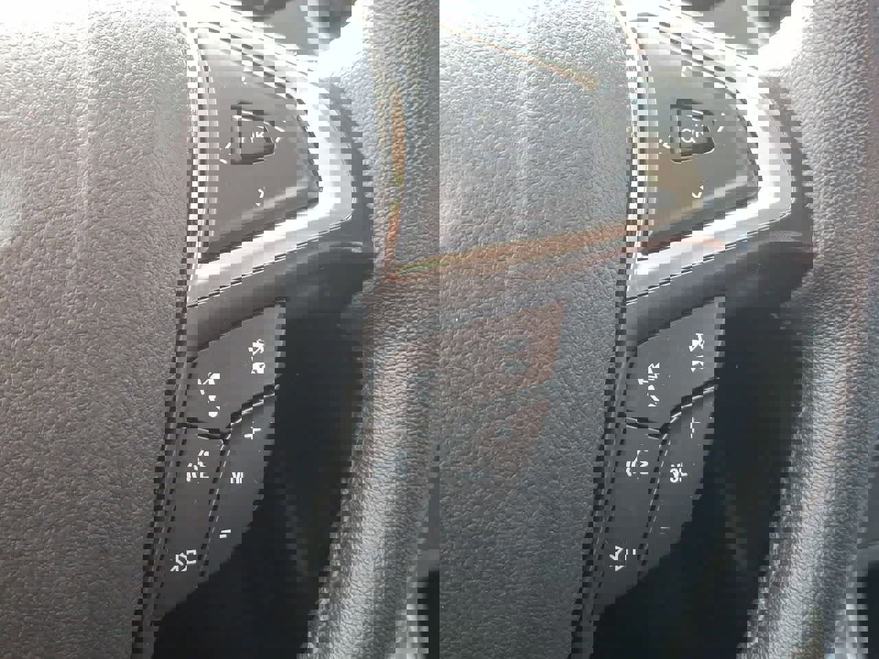 Certified 2024 Ford Edge Titanium image 24