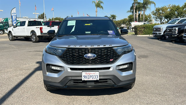 Certified 2020 Ford Explorer ST w/ Premium Technology Package AWD/4WD image 9