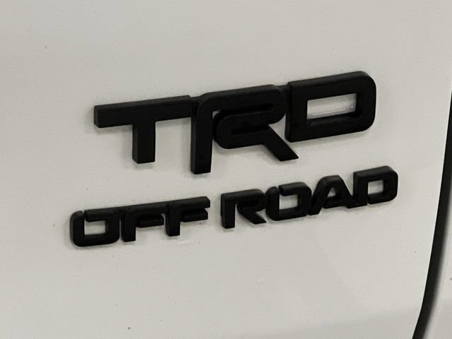 Used 2021 Toyota RAV4 TRD Off-Road w/ TRD Off-Road Weather Package AWD/4WD image 7