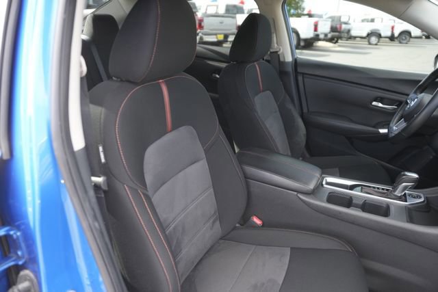 Used 2023 Nissan Sentra SR w/ Electronics Package image 19