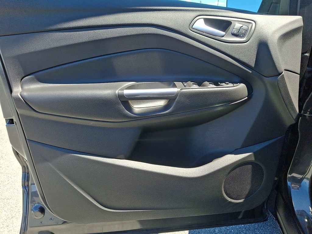 Certified 2019 Ford Escape Titanium AWD/4WD image 12