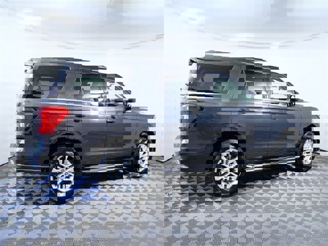 Certified 2022 Ford Expedition XLT image 8
