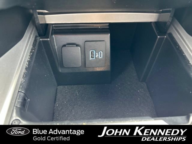 Certified 2023 Ford Explorer XLT w/ Equipment Group 202A AWD/4WD image 33