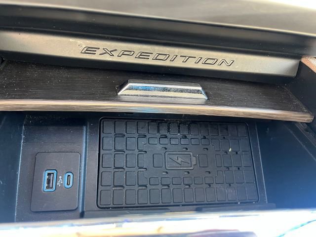 Certified 2024 Ford Expedition Max Limited AWD/4WD image 14