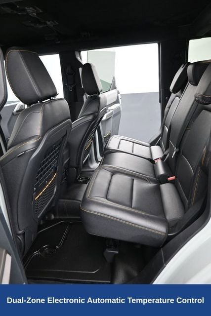 Certified 2023 Ford Bronco Badlands AWD/4WD image 15