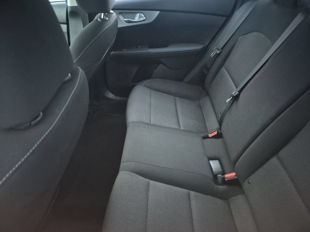 Used 2023 Kia Forte LXS w/ LXS Technology Package FWD image 27