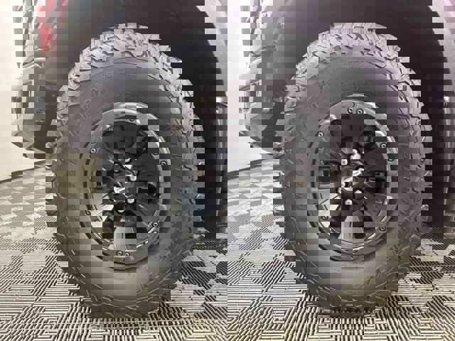 Certified 2017 Ford F150 Raptor w/ Equipment Group 802A Luxury image 11