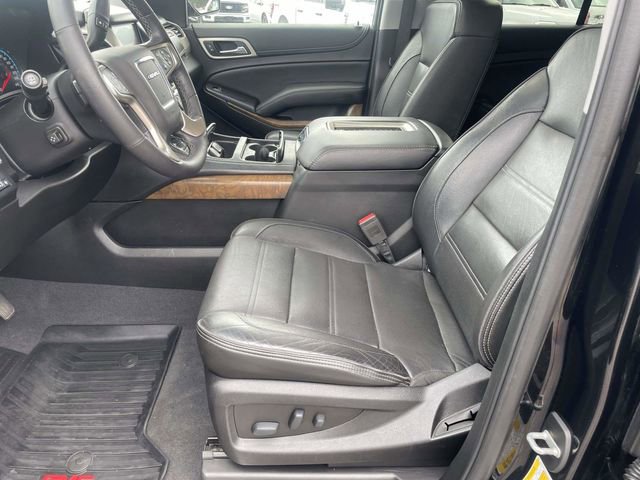 Used 2019 GMC Yukon XL Denali w/ Denali Ultimate Package AWD/4WD image 16