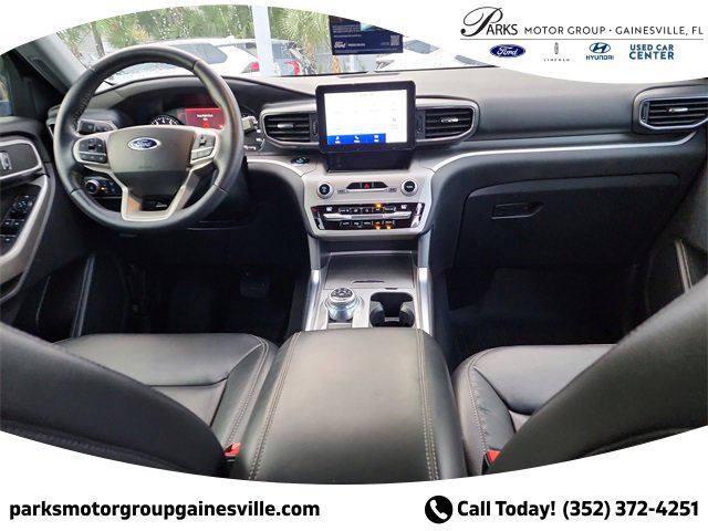 Certified 2021 Ford Explorer XLT w/ Equipment Group 202A image 13