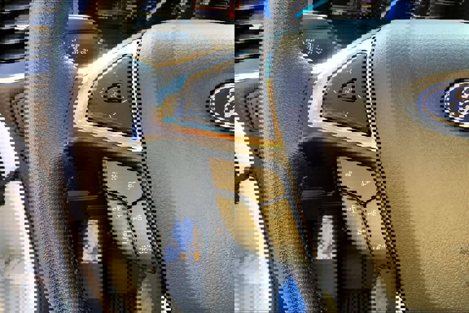 Certified 2024 Ford Edge SEL w/ Sport Appearance Package image 23