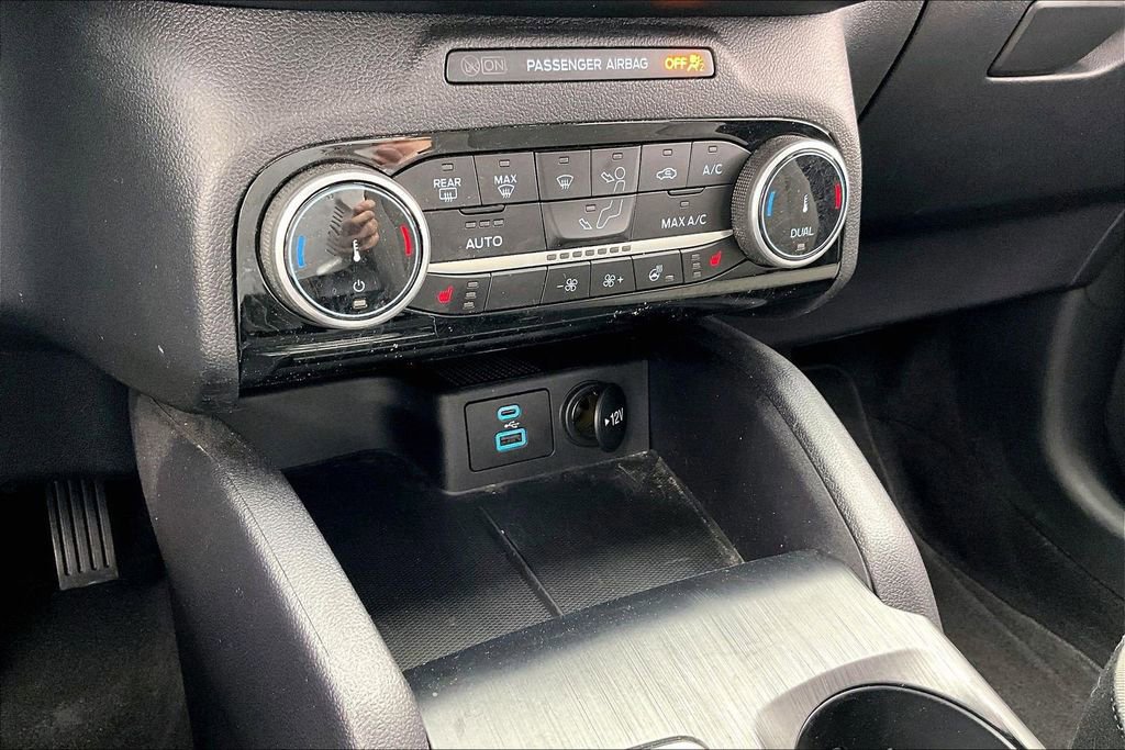 Certified 2022 Ford Escape SE w/ Convenience Package image 31