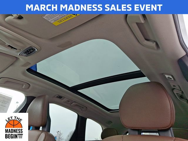 Used 2018 Volvo XC60 T6 Momentum w/ Advanced Package image 21