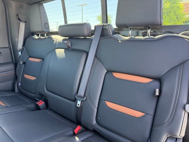 Used 2025 GMC Sierra 2500 AT4 w/ AT4 Premium Plus Package AWD/4WD image 20