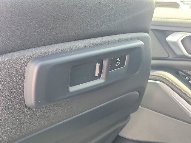 Used 2020 BMW X5 M50i w/ Premium Package AWD/4WD image 20