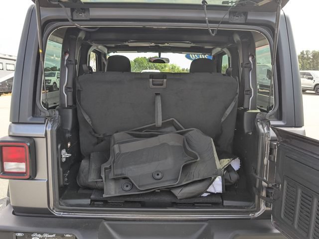 Used 2020 Jeep Wrangler Sport AWD/4WD image 22