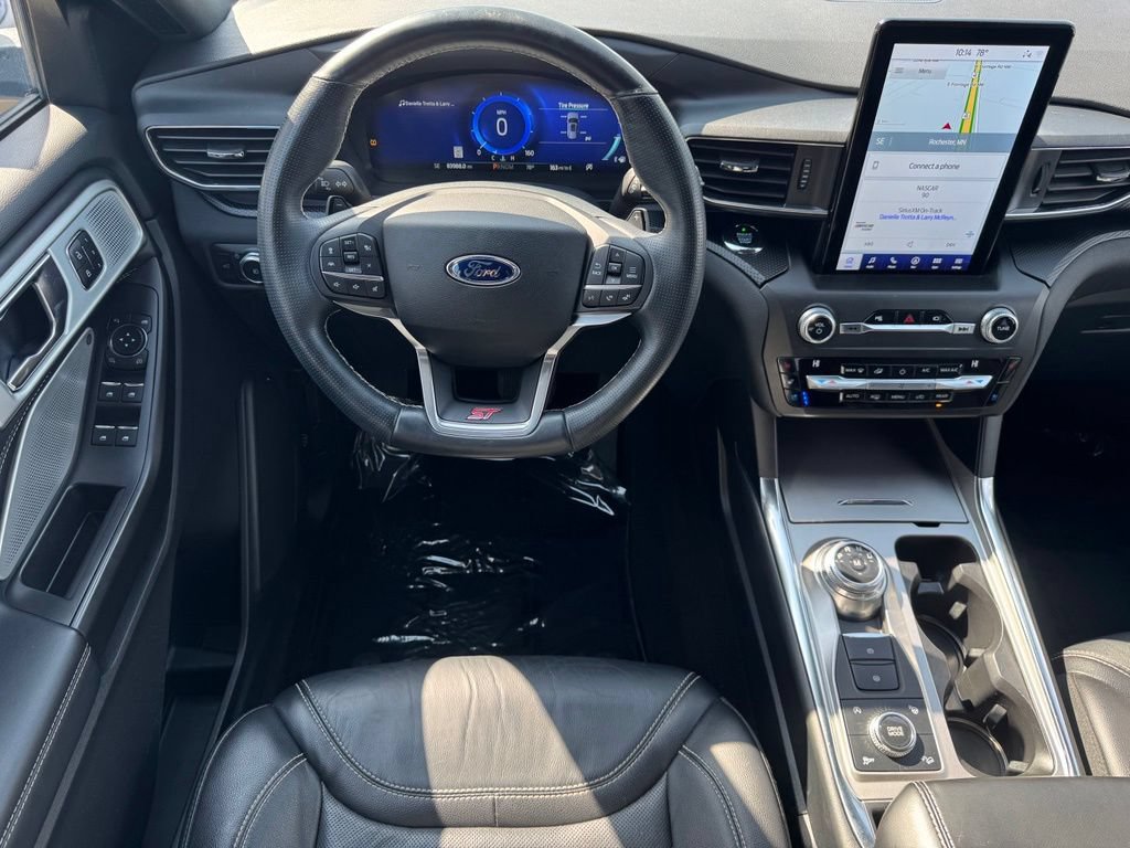 Certified 2020 Ford Explorer ST w/ Premium Technology Package AWD/4WD image 19
