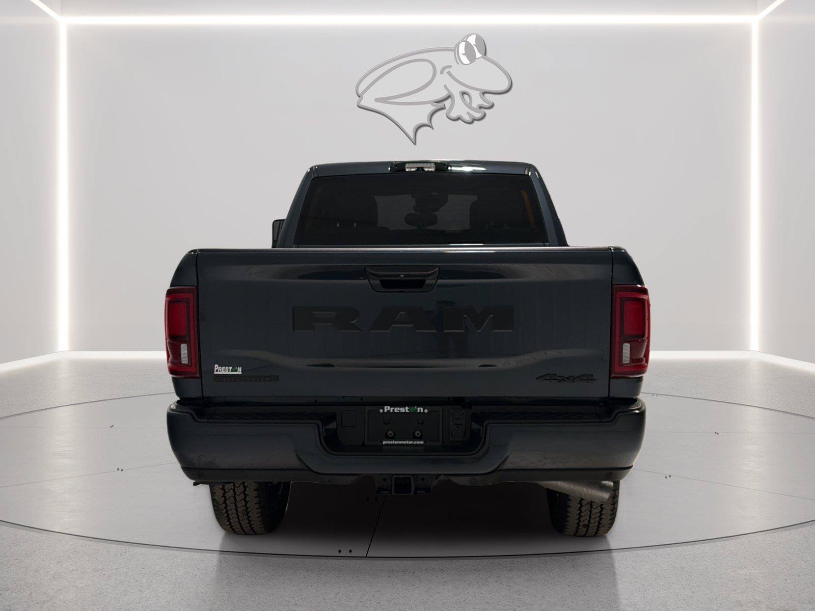 Used 2025 RAM 2500 Big Horn AWD/4WD image 4