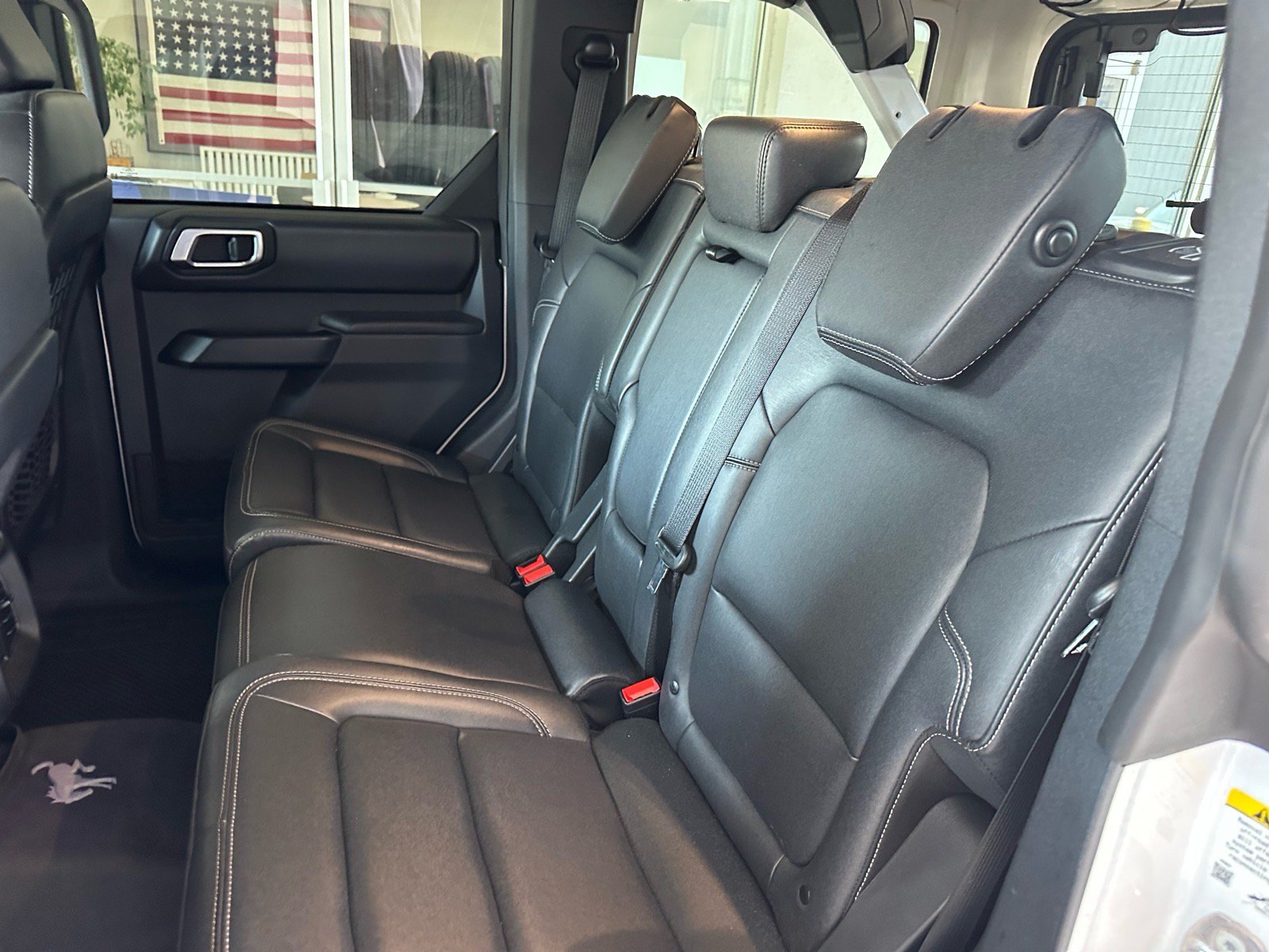 Certified 2026 Ford Bronco Badlands w/ Sasquatch Package AWD/4WD image 24