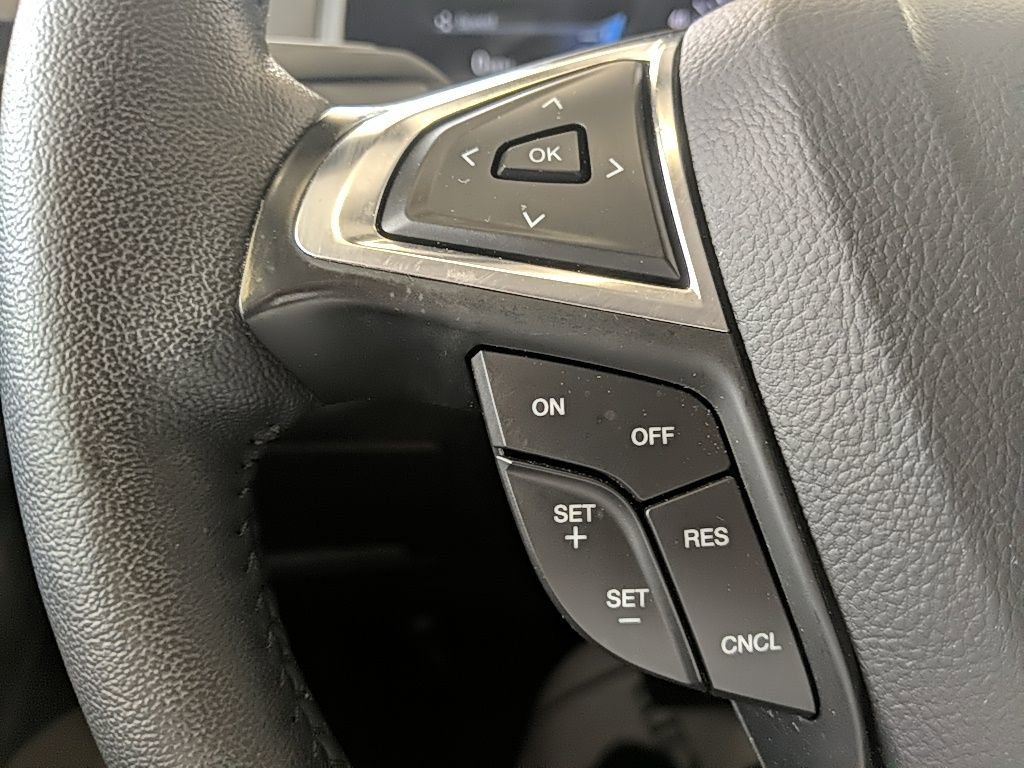Certified 2024 Ford Edge SEL w/ Convenience Package AWD/4WD image 17